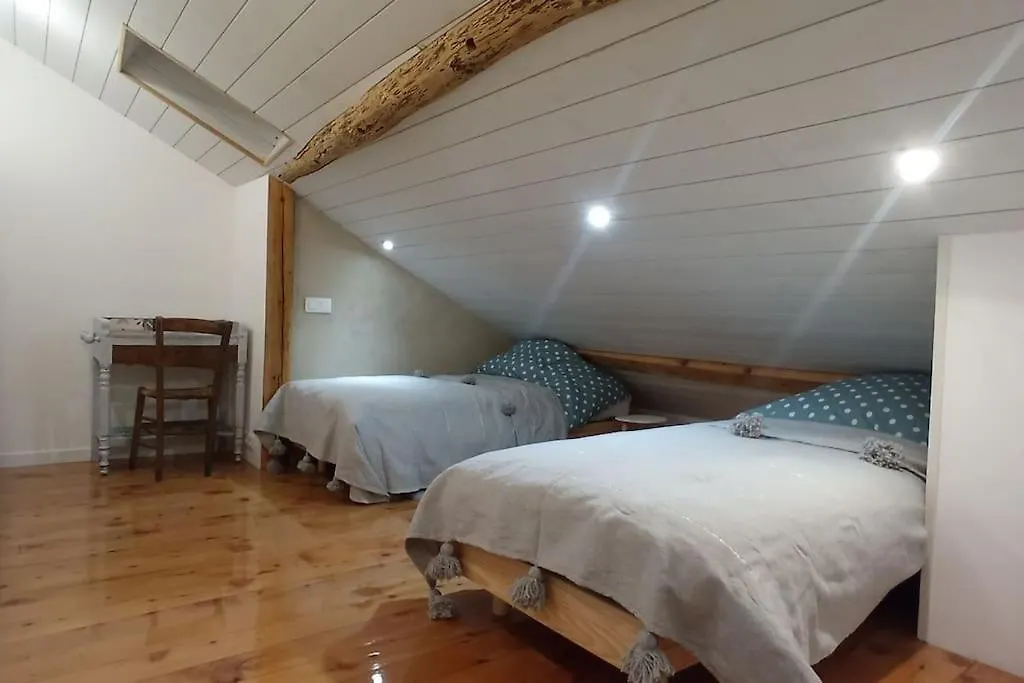 Holiday home La Maison Verte Arreau France
